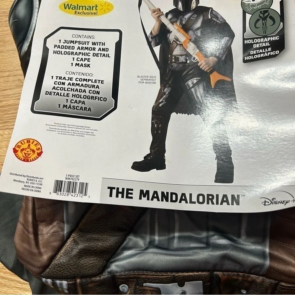 Star Wars Mandalorian Costume NEW Small 4-6 Disney Jumpsuit Halloween Mask Cape